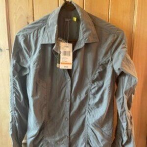 NEW Cabelas Blouse Size Small